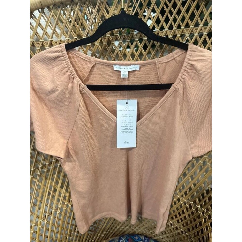 Threads 4 Thought rose top